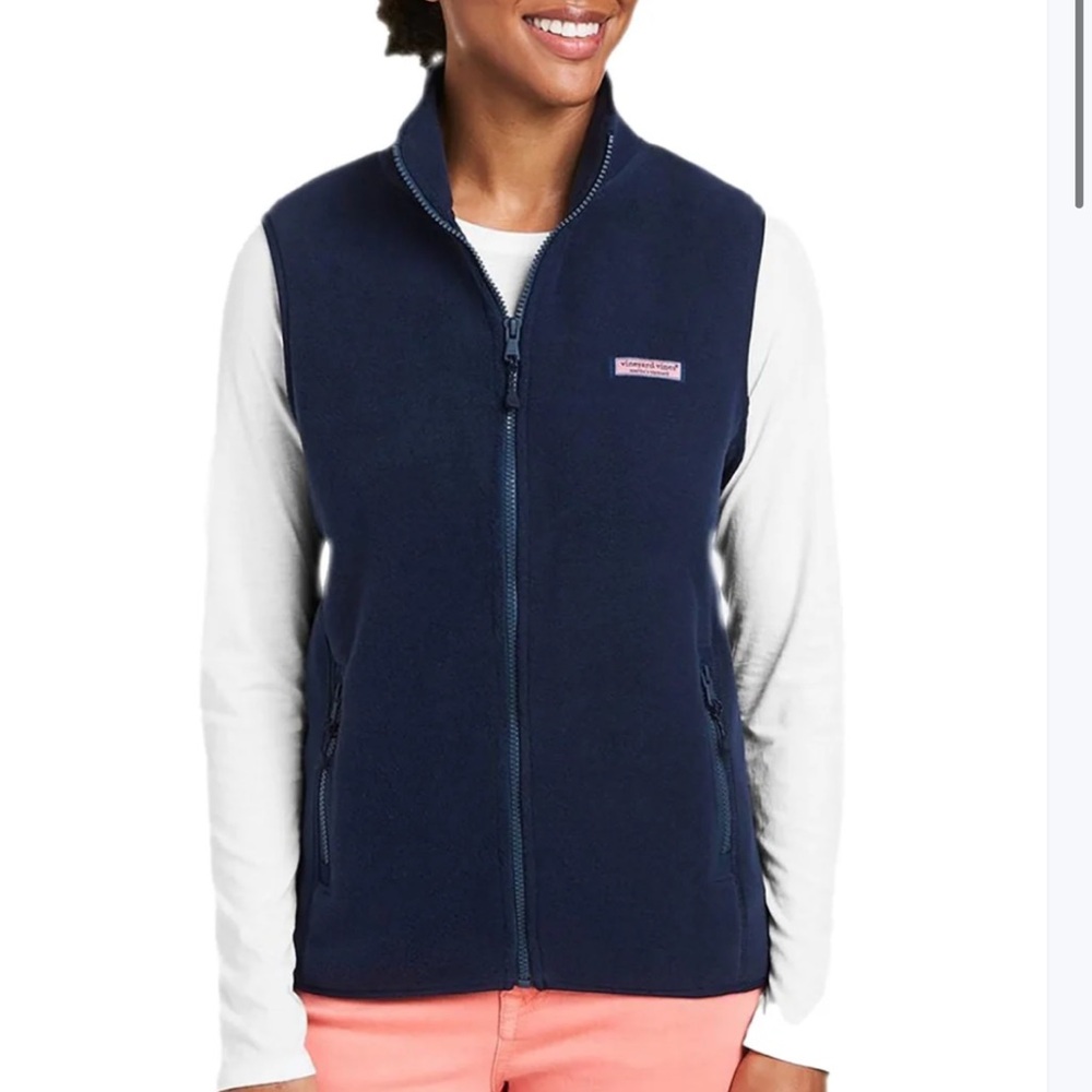 VINEYARD VINES vest